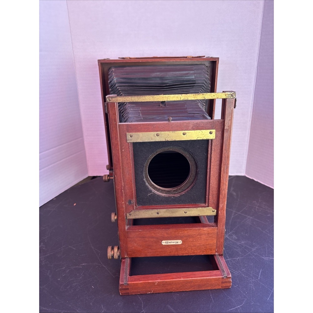 Century 10x8 mahogany field camera No.113 c.1902